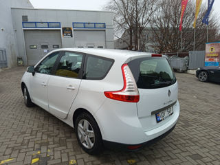 Renault Grand Scenic foto 4