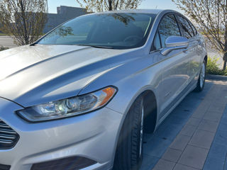 Ford Fusion foto 7