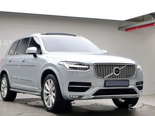 Volvo XC90 foto 2