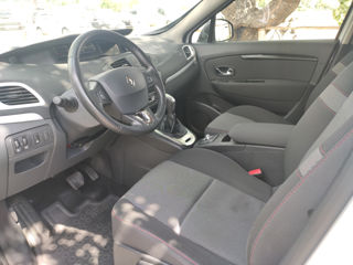 Renault Grand Scenic foto 7