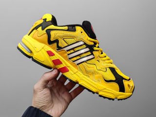 Adidas Response x Bad Bunny Yellow