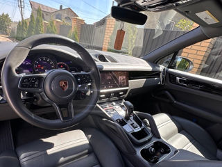 Porsche Cayenne foto 8