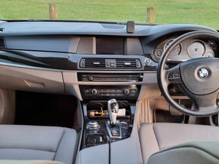 BMW 5 Series foto 3