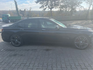 BMW 7 Series foto 8