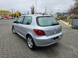 Peugeot 307 foto 4