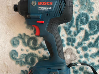 Bosch GDR 18V -160 ударный  шуруповёрт foto 1