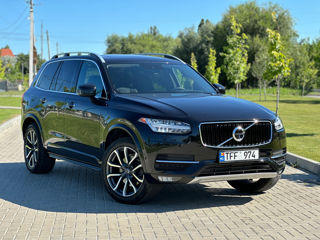 Volvo XC90 foto 1