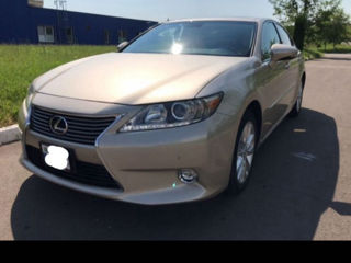 Lexus ES Series