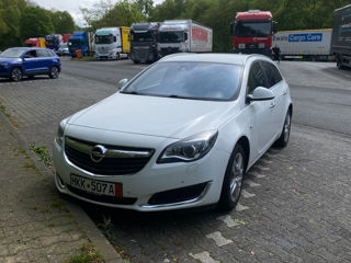 Opel Insignia foto 2