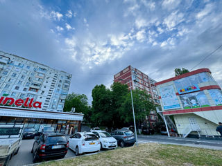 Apartament cu 3 camere, 75 m², Poșta Veche, Chișinău