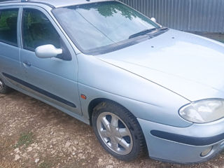 Renault Megane foto 8