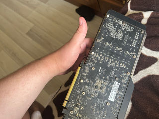Radeon r9 280x  XFX foto 2