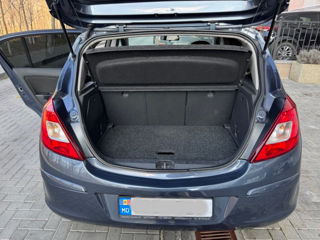 Opel Corsa foto 12