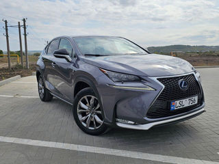 Lexus NX Series foto 6