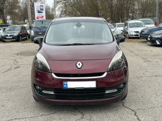 Renault Grand Scenic foto 2