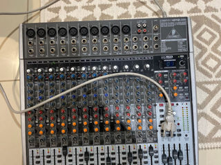 Mixer pasiv behringer xenix 2442 fx usb  200 euro