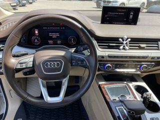 Audi Q7 foto 9