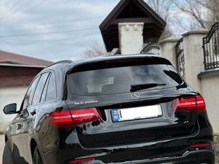 Mercedes GLC foto 4