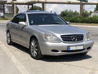 Mercedes S Class foto 2