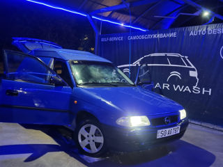 Opel Astra foto 3