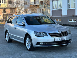 Skoda Superb foto 7