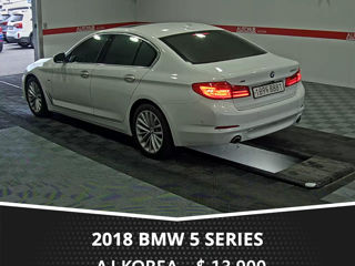 BMW 5 Series foto 5