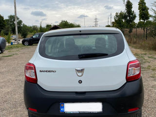 Dacia Sandero foto 3