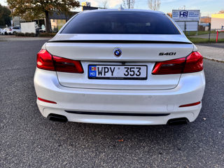 BMW 5 Series foto 5