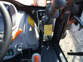Tractor Agromax FL804C cu încărcător frontal (80 CP) foto 10