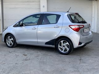 Toyota Yaris foto 5