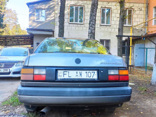 Volkswagen Passat foto 2