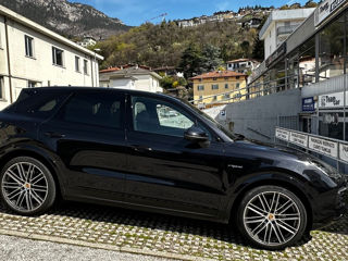 Porsche Cayenne foto 3