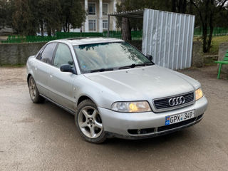 Audi A4 foto 5