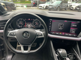 Volkswagen Touareg foto 10