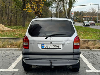 Opel Zafira foto 6