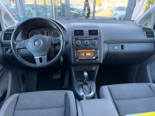 Volkswagen Touran foto 7