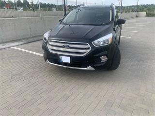 Ford Escape foto 2