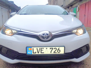 Toyota Auris foto 5