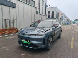 Lynk & Co 08, 2024 г.