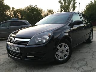 Opel Astra foto 3