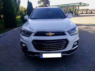 Chevrolet Captiva foto 2