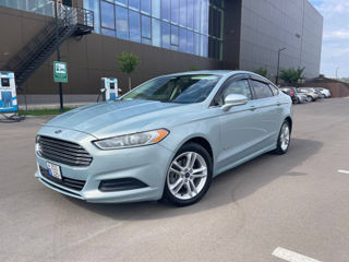 Ford Fusion foto 2