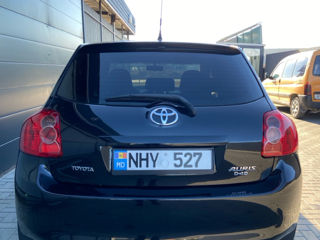 Toyota Auris foto 4