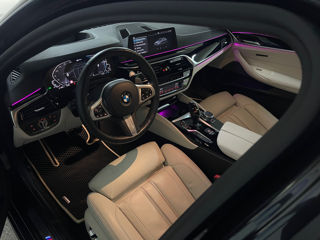 BMW 5 Series foto 10