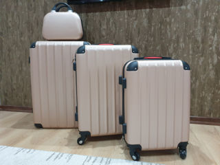 Set de valize noi, încăpătoare și calitative ! foto 3