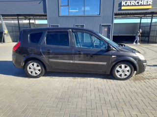 Renault Grand Scenic foto 3