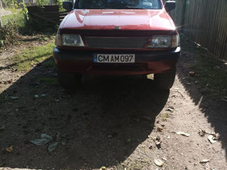 Opel Frontera foto 4