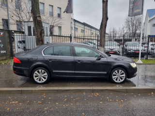 Skoda Superb foto 4