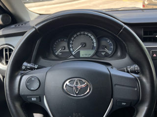 Toyota Auris foto 5