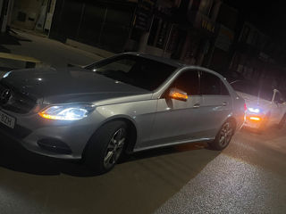 Mercedes E-Class foto 5